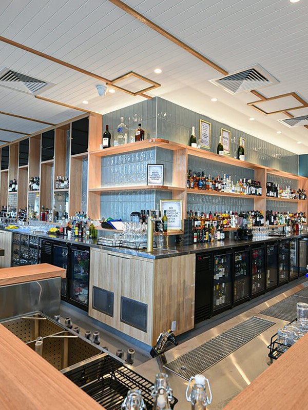 Bargara Beach hotel Bar