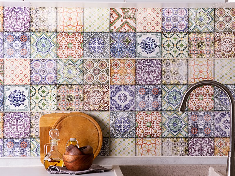 Colourful splashback