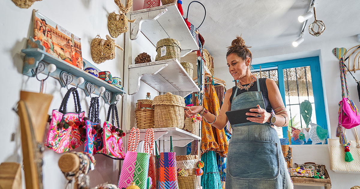 Souvenir shop design