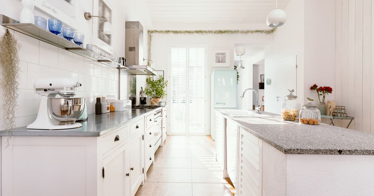 Bright kitchen with lots of storage